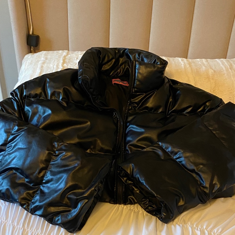Edikted Shiny Black Outerwear